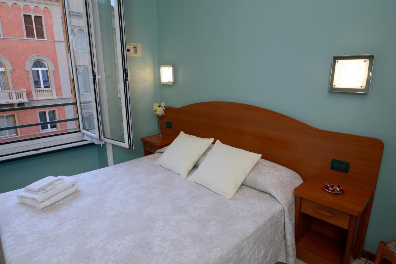 Soana City Rooms Γένοβα Εξωτερικό φωτογραφία